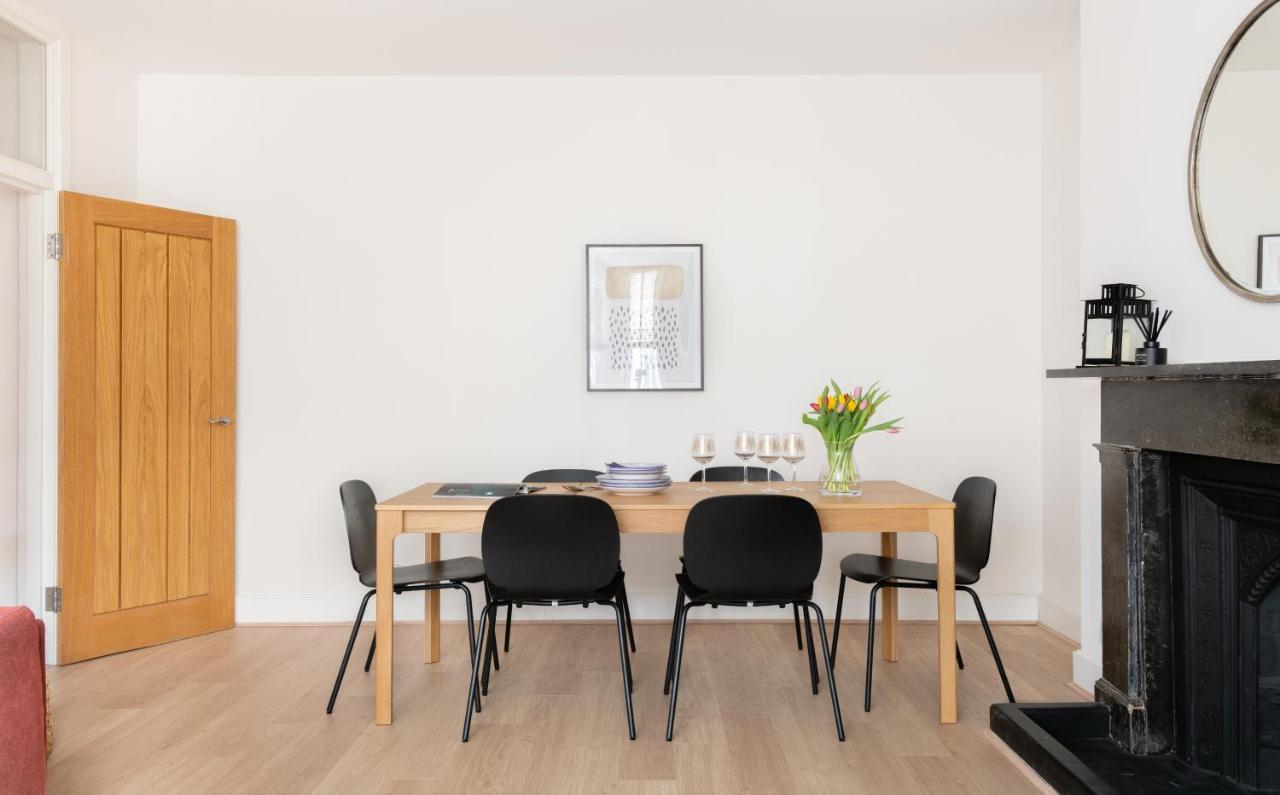 Apartament The Chelsea Arms - Bright 3Bdr With Garden & Private Parking Londyn Zewnętrze zdjęcie